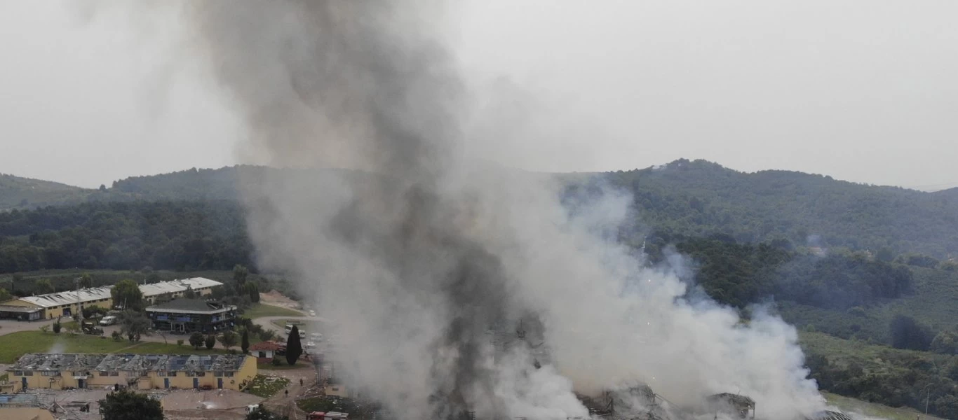 Τουρκία: Συνελήφθησαν τρία άτομα για την έκρηξη στο εργοστάσιο πυροτεχνημάτων (βίντεο)